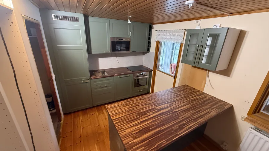 Modern köksrenovering med nya ytor